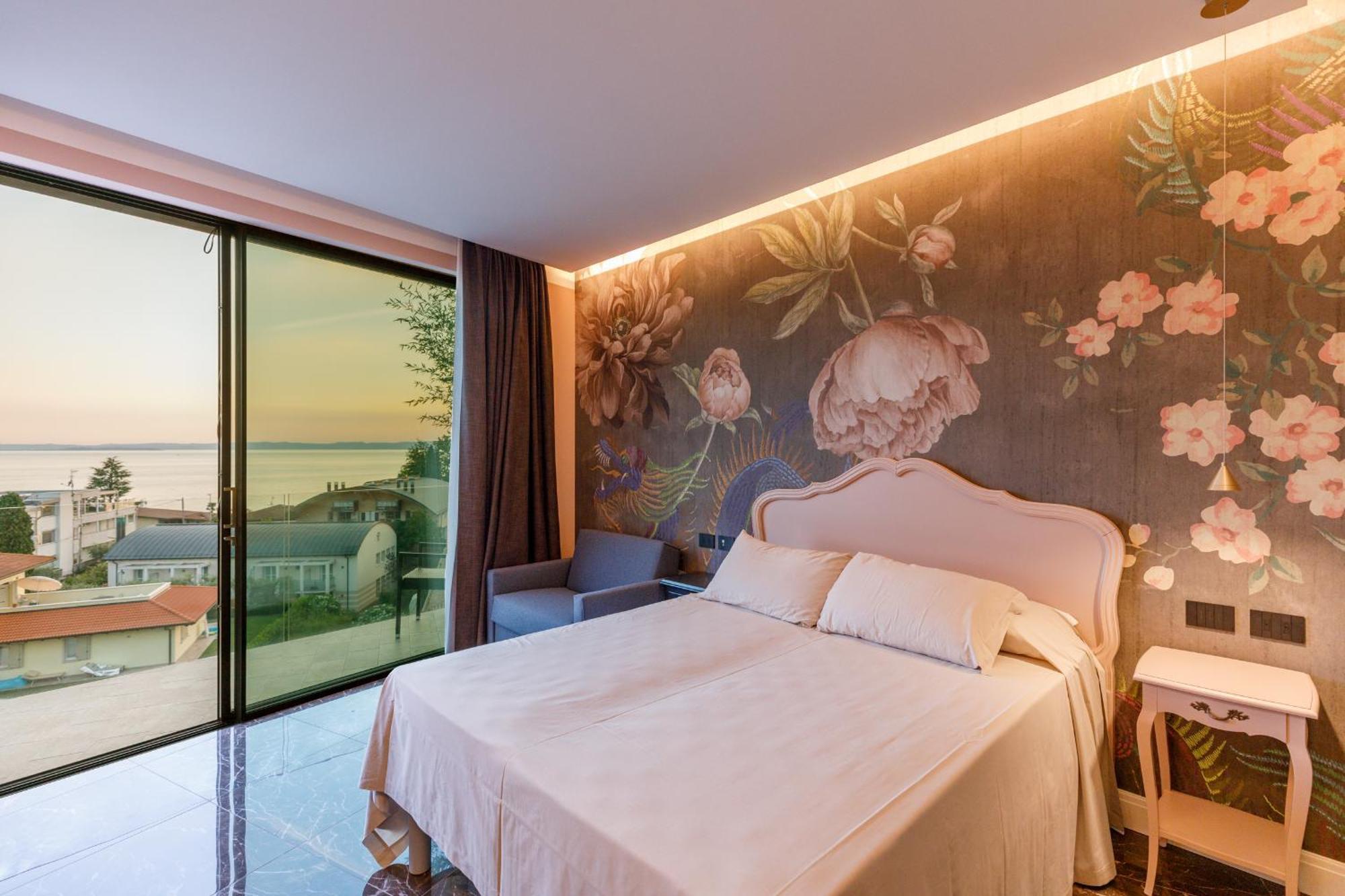 Art Hotel Ventaglio Bardolino Rum bild